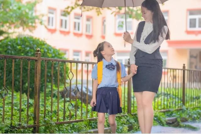 借东西的小人阿莉埃蒂