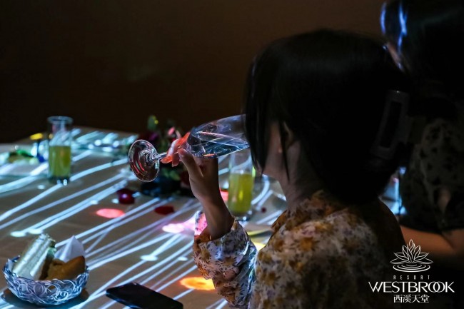 夏夜迷城 推荐视频