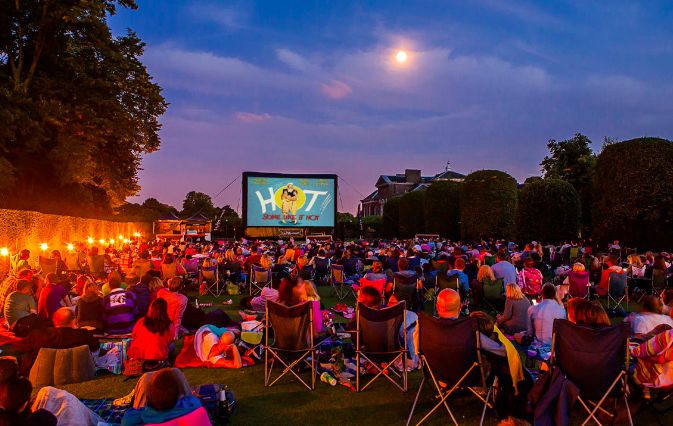 假日之旅 推荐视频