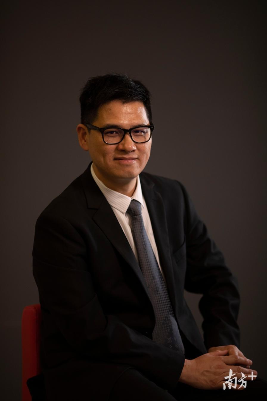 你好布拉德 推荐视频