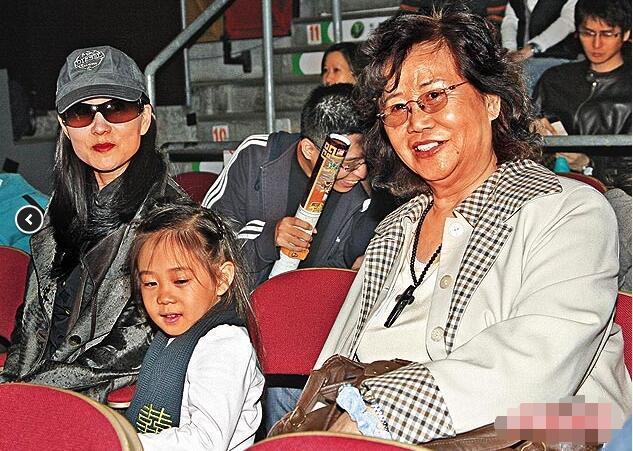 仲夏夜魔法 推荐视频