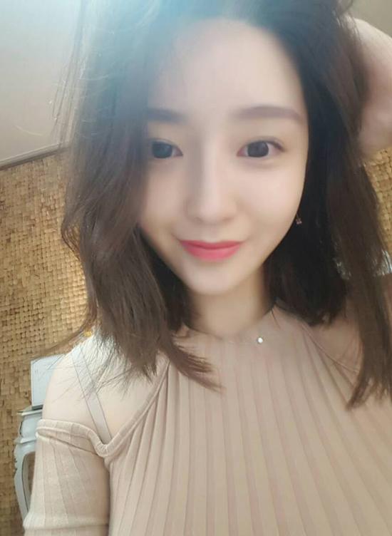 吸血少女大战再生萝莉 推荐视频