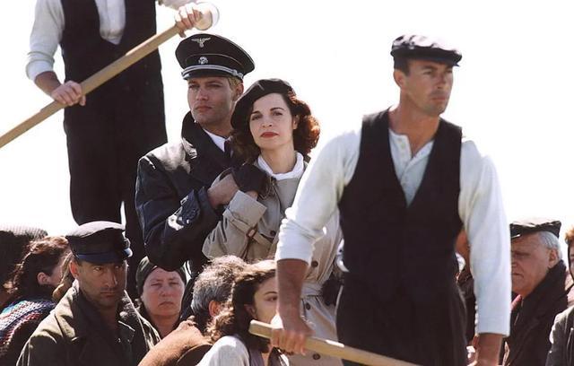 伊兹大闹洛杉矶 推荐视频