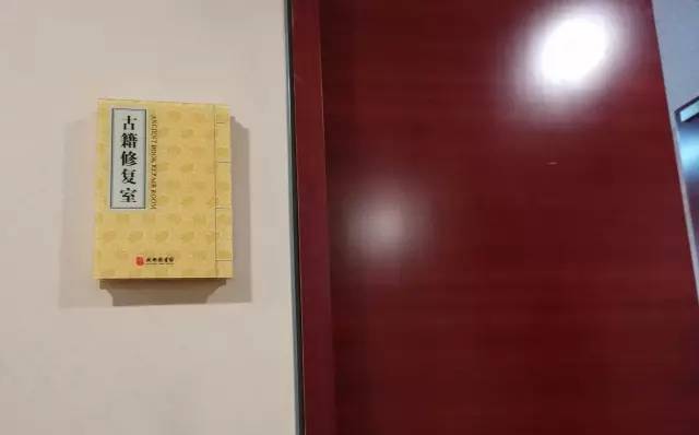 伊兹大闹洛杉矶 推荐视频