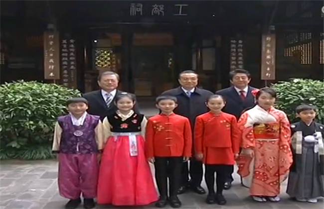 何日君再来 推荐视频