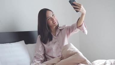 仲夏夜魔法 推荐视频