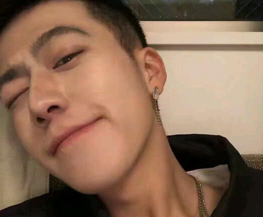 双生爱相杀 推荐视频