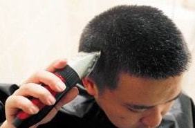 你猜我是不是英雄 推荐视频