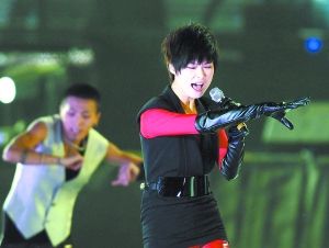 他是龙 推荐视频